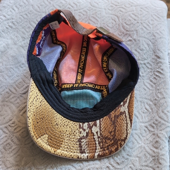 Multicolor Men's Cap - Picture 2 of 7